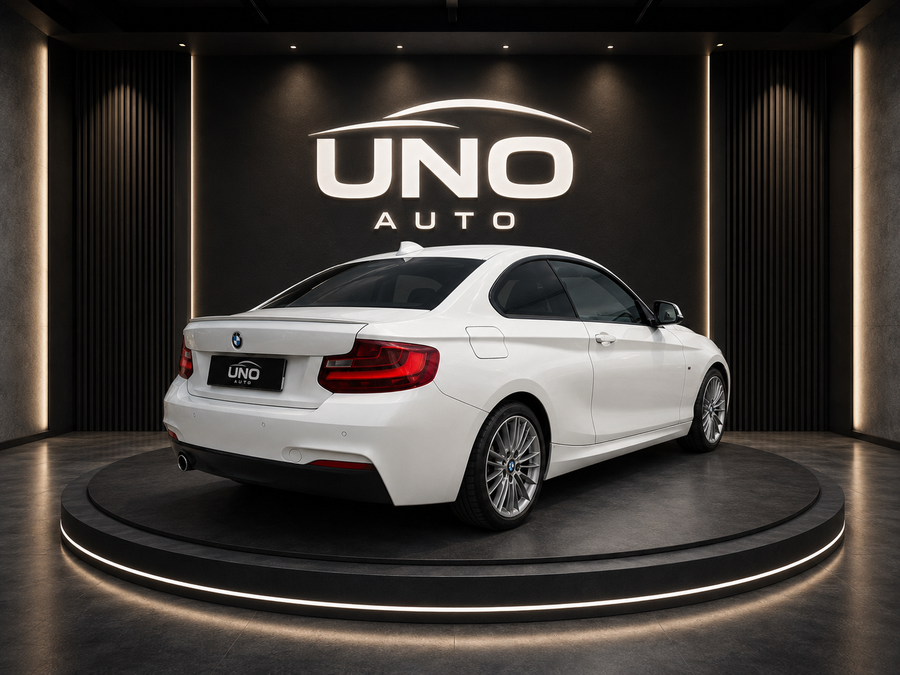 BMW 218d M Sport - vue arrière